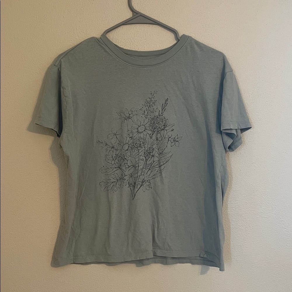 Floral Print Short Sleeve Tee Size Large